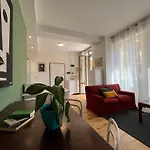 Orcagna Suite With Parking